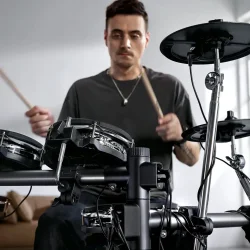 Donner Beat 8-delt Elektrisk Trommes�t m/1000 lyde &amp; 50+50 trommes�t lyde