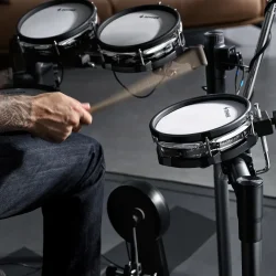 Donner Beat 8-delt Elektrisk Trommes�t m/1000 lyde &amp; 50+50 trommes�t lyde