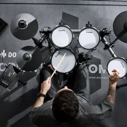 Donner Beat 8-delt Elektrisk Trommes�t m/1000 lyde &amp; 50+50 trommes�t lyde