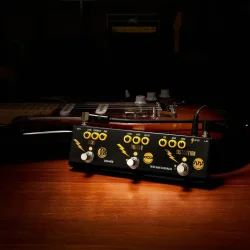 Donner Triple Threat Guitar Multieffekt Pedalboard