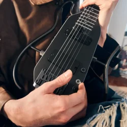 Donner HUSH-X PRO Silent Elektrisk Guitar m/multieffekt og forst�rker inkl. taske &amp; tilbeh�r (Sort) 