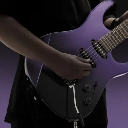 Donner DMT-66 Elektrisk Guitar m/HSS konfiguration inkl. taske &amp; tilbeh�r (Midnight Purple)