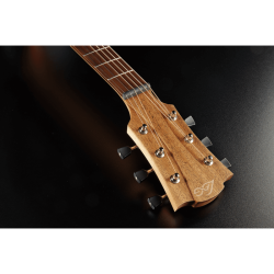 L�G T70DCE-B&B Tramontane 70 Dreadnought Cutaway Electro/Akustisk Western Guitar m/pickup
