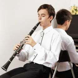 Eastar ECL-300 Begynder Bb Klarinet m/17 n�gler inkl. kuffert &amp; tilbeh�r (sort lakering) 