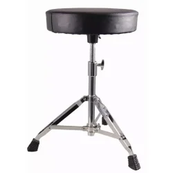 George Hennesey T-1B Trommestol