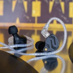 KZ ZS12 Pro X Hybrid In-Ear H�retelefoner m/12 Drivere &amp; Tuning-Switches