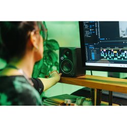 Mackie CR3.5 3.5 Powered Studio Monitors m/tonekontrol