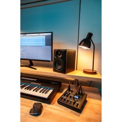 Mackie CR5BT 5.25 Powered Studio Monitors m/tonekontrol &amp; Bluetooth