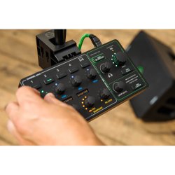 Mackie ShowBox Battery Powered All-In-One Performance Rig m/Breakaway Mix Kontrol