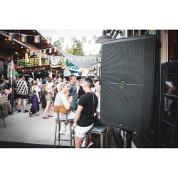 Mackie Thump215 15 1400W Powered H�jttaler 