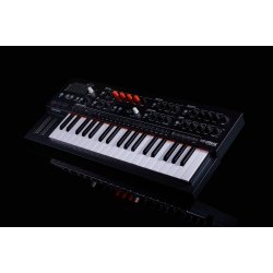 ARTURIA MiniFreak 6 toners Polyphonisk Hybrid Synthesizer (37 anslagsflsom slim tangenter)
