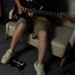 M-Vave MK-20 Multieffekt Guitar Pedalboard m/320 effekter, 150 presets, looper &amp; trommemaskine 