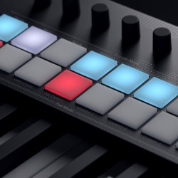 Novation Launchkey Mini 25 MK4 The Creative Controller DAW-controller (25 mini tangenter, 16 pads)