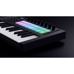 Novation Launchkey Mini 25 MK4 The Creative Controller DAW-controller (25 mini tangenter, 16 pads)