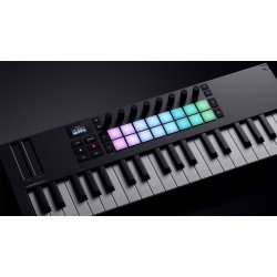 Novation Launchkey Mini 37 MK4 The Creative Controller DAW-controller (37 mini tangenter, 16 pads)