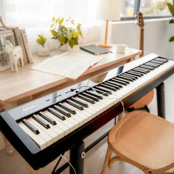 Nux NPK10 Elektrisk Klaver m/bluetooth (88 hammerv�gtede tangenter m/ escapement)