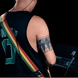 Nux B-7PSM Tr�dl�s In-ear Monitor