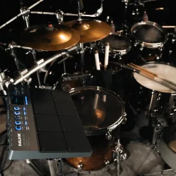 Nux DP-2000 Elektriske Trommemaskine/Trommes�t m/8 Pads &amp; 20 Presets