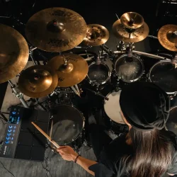 Nux DP-2000 Elektriske Trommemaskine/Trommes�t m/8 Pads &amp; 20 Presets