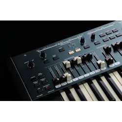 Hammond SKX PRO 61Note Dual Manual Stage Keyboard (2x61 velocity semiv�gtet waterfall tangenter)