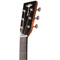 Tyma TD-28E Western Guitar inkl. kraftig transportkuffert, capo, plektre &amp; rem